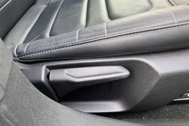 2022 Citroen C4 1.2 PureTech Shine Plus Hatchback 5dr Petrol EAT8 Euro 6 (s/s) (130 ps) Hatchback...