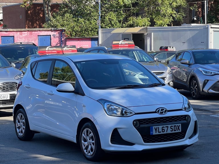 image for 2018 Hyundai i10 1.2 SE Hatchback 5dr Petrol Auto Euro 6 (87 ps) Petrol