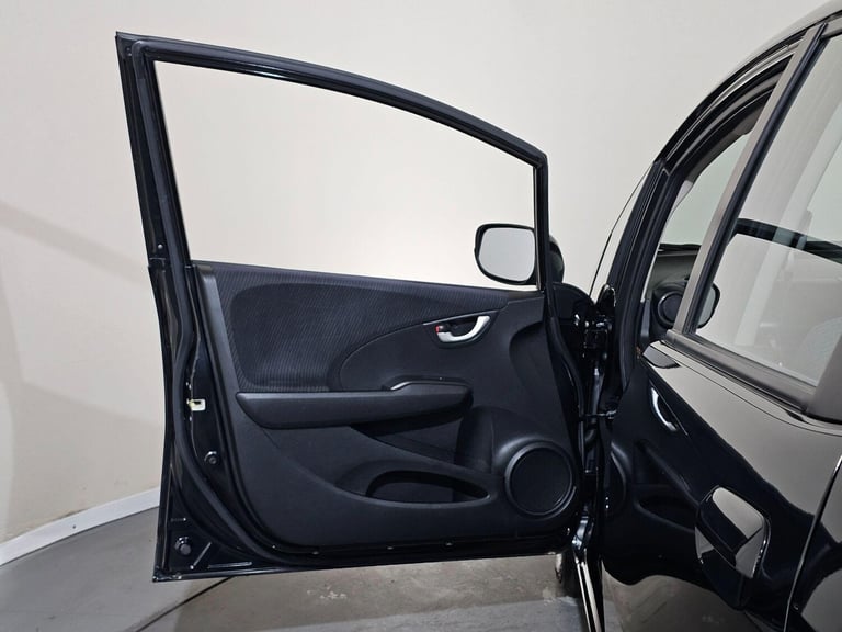 2011 Honda Jazz 1.4 i-VTEC ES CVT Euro 5 5dr HATCHBACK Petrol Automatic