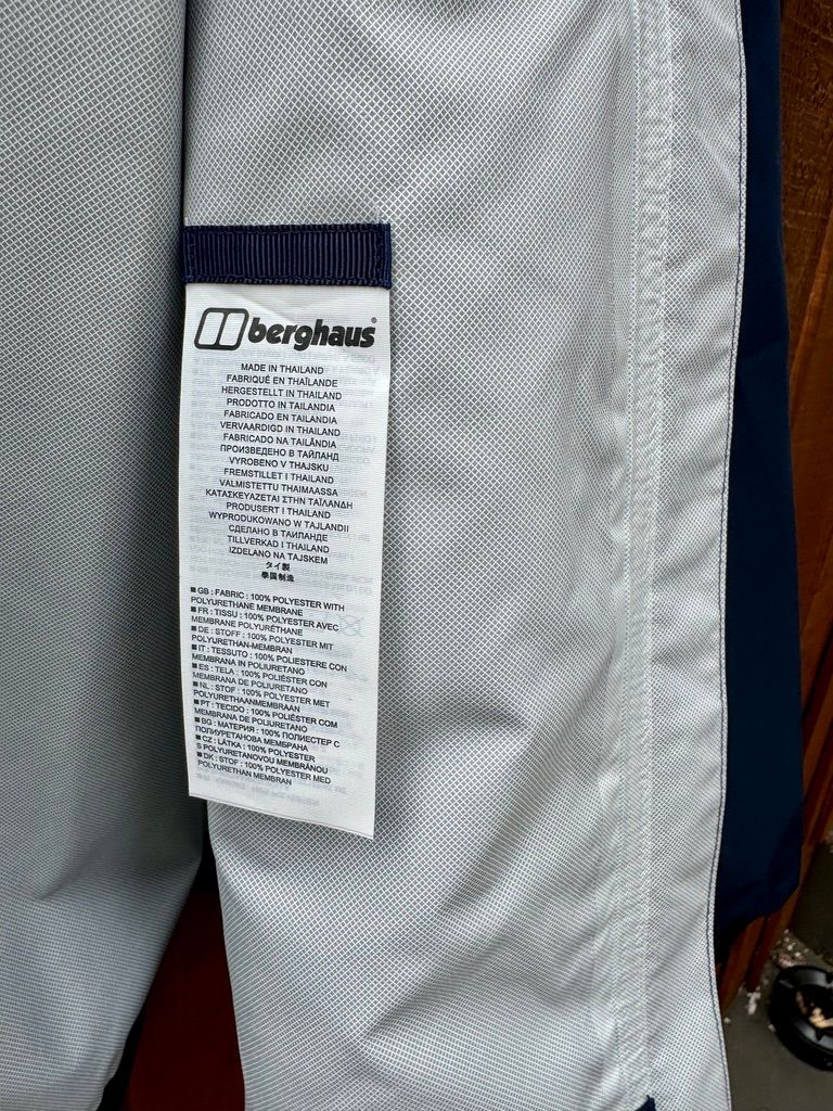 Men's Medium Berghaus Jacket (Blue) 