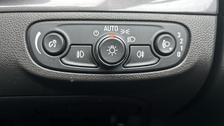 2017 Vauxhall Mokka X 1.4T Elite Nav 5dr Auto Petrol Hatchback Hatchback Petrol Automatic
