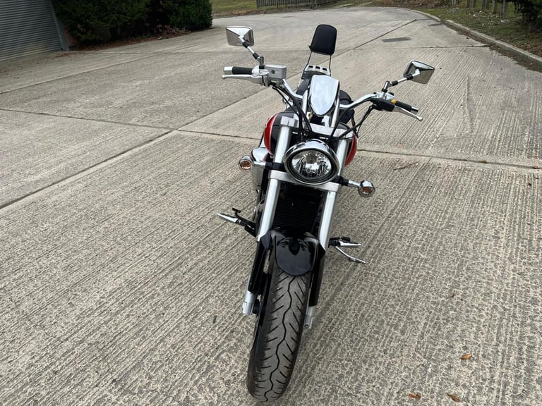 2010 60 SUZUKI VZ 800 ZK9 INTRUDER VZ800 BOULEVARD M800 CUSTOM CRUISER - 3k MILE