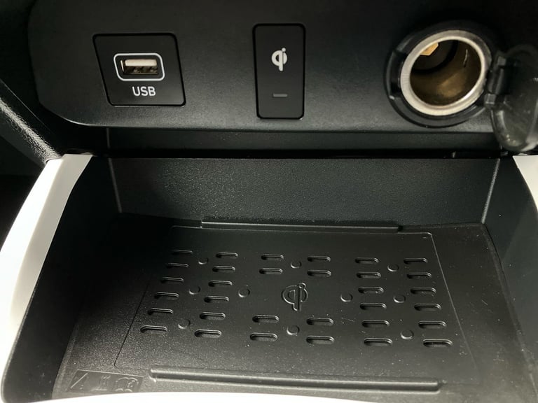 2022 Hyundai i10 1.2 MPi Premium 5dr Auto Hatchback PETROL Automatic