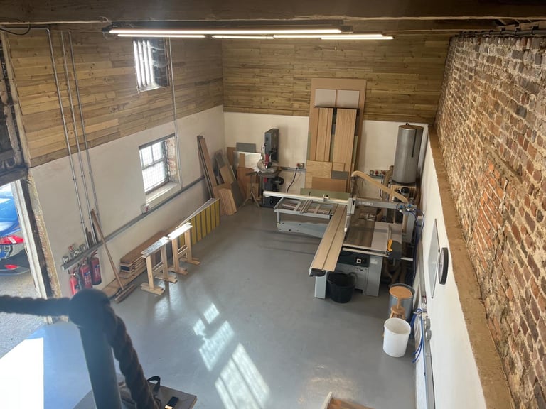 Multi use suitable as Wood working,metalwork,storage.Artists studio,office NO  car  