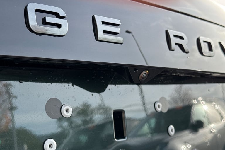 2025 Land Rover Range Rover 3.0 P460e 38.2kWh Autobiography Auto 4WD Euro 6 (s/s) 5dr SUV Automatic