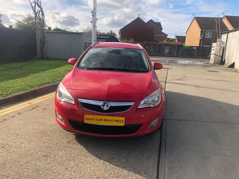 2011 Vauxhall Astra 1.6i 16V SE 5dr Auto ESTATE Petrol Automatic