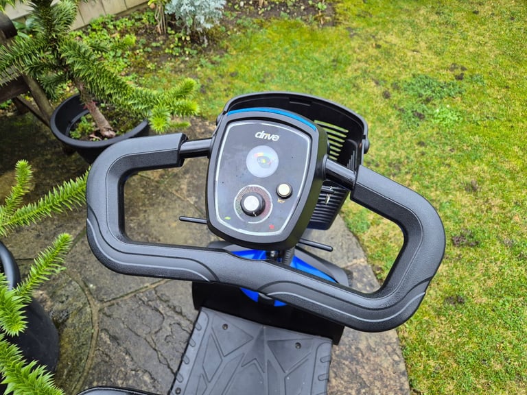Mobility Scooter - VGC - Drive Style Plus - 4mph - Fits In Car Boot - Disability electric wheelchair