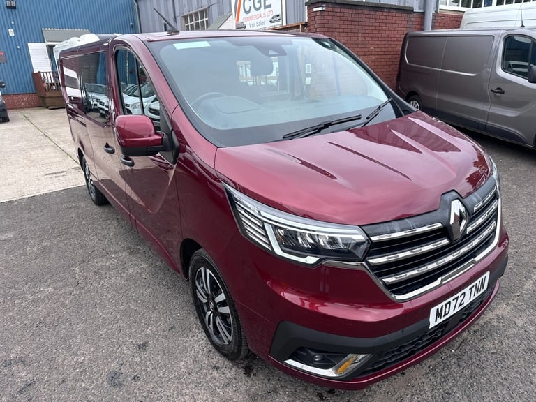 2023 Renault Trafic 2.0 dCi Blue LL30 Sport+ Crew Van Double Cab 150ps