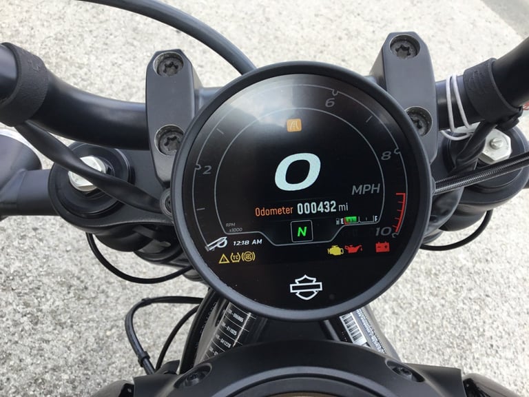 2022 Harley-Davidson SPORTSTER S RH1250S Vivid Black (22MY) HD Sportster PETROL Manual