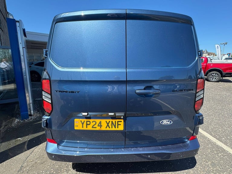 2024 Ford Transit Custom 2.0 EcoBlue 136ps L2 H1 Limited Panel Van DIESEL Manual
