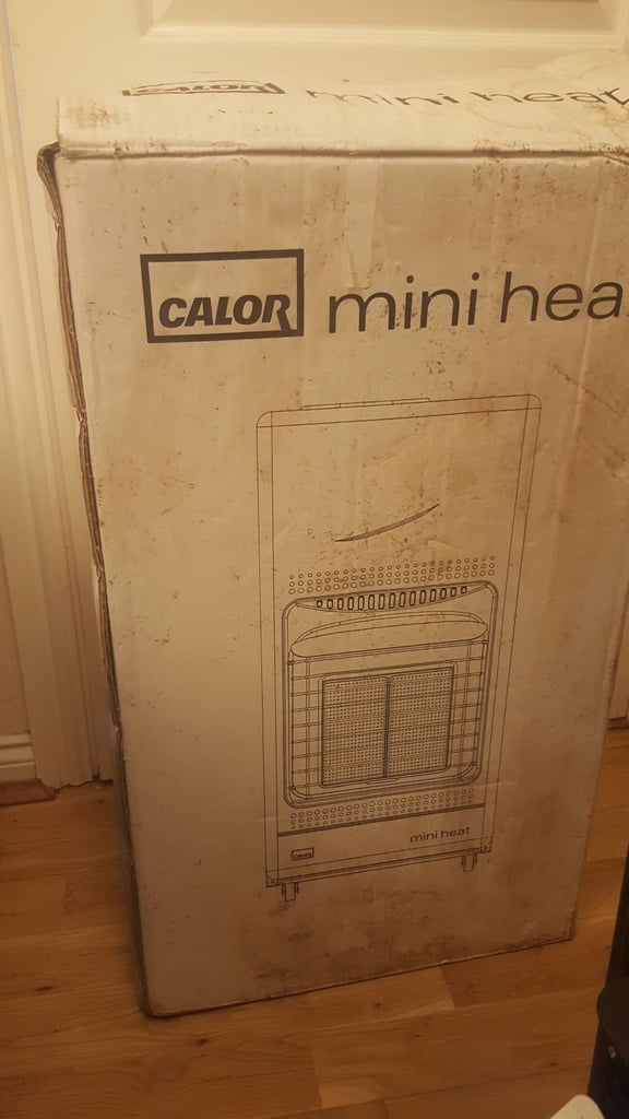 calor gas mini heat black lpg radiant mobile heater fitted with 21mm butane regulator new other