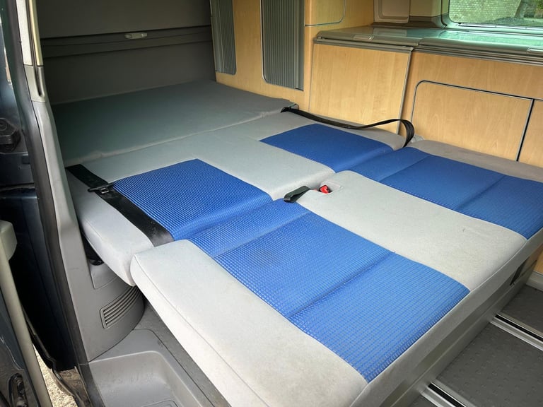 Volkswagen California - Electric Roof, Diesel Heating, Auto - Campervan For Sale
