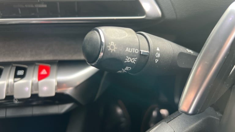 2022 Peugeot 3008 1.6 Hybrid 225 GT Premium 5dr e-EAT8 Estate Estate Hybrid Automatic