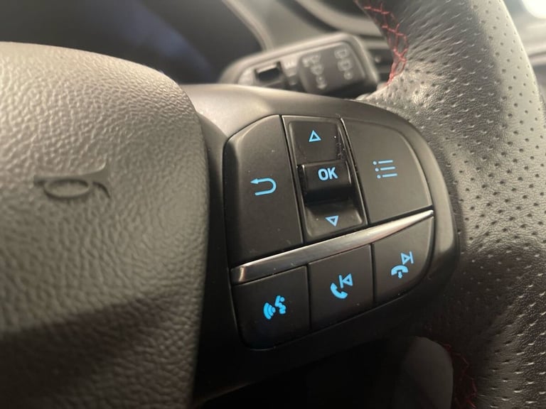 2019 Ford Focus 1.0T EcoBoost ST-Line X Hatchback 5dr Petrol Manual Euro 6 (s/s) (125 ps) Hatchba...