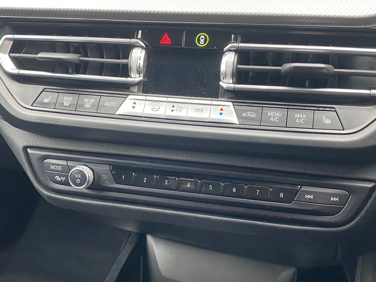 2021 BMW 1 Series 118i M Sport Auto 5dr - Virtual Cockpit &amp; Apple CarPlay &amp; Heated Seats ...