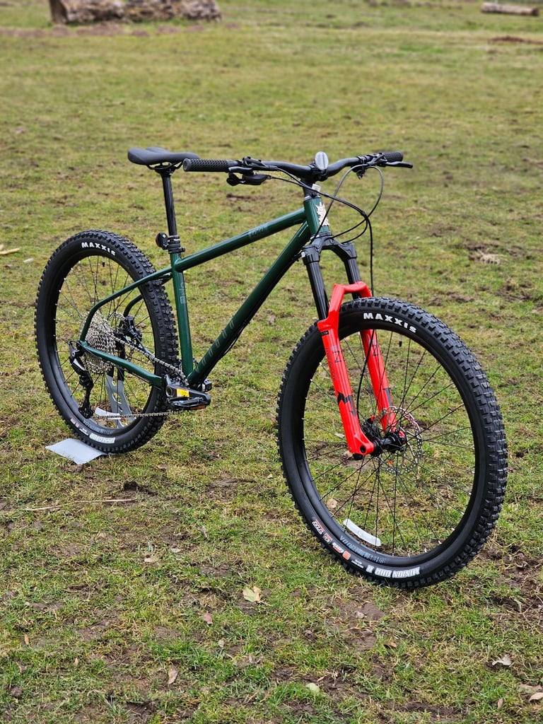 image for BRAND NEW Voodoo Loco Medium Mountain Bike 27.5/29-inch Wheels £1,250.00rrp