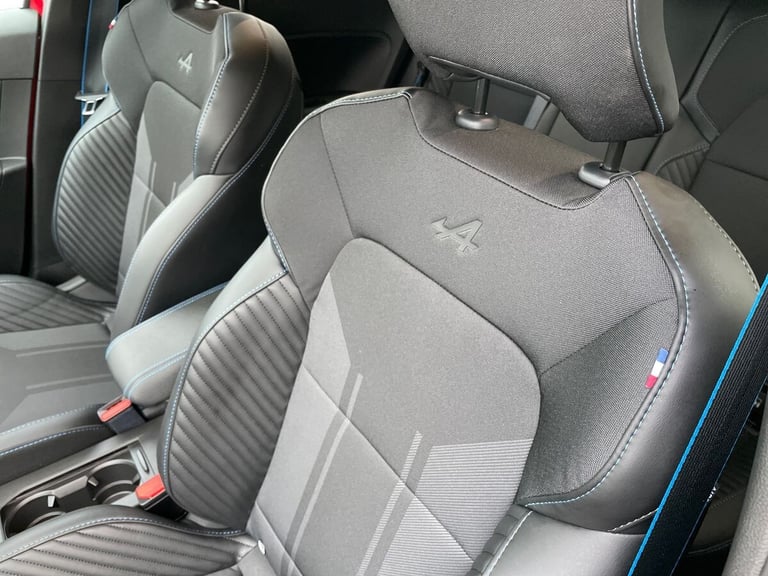 2024 Renault Clio Clio 1.0 TCe 90 Esprit Alpine 5Dr Hatchback Hatchback Petrol Manual