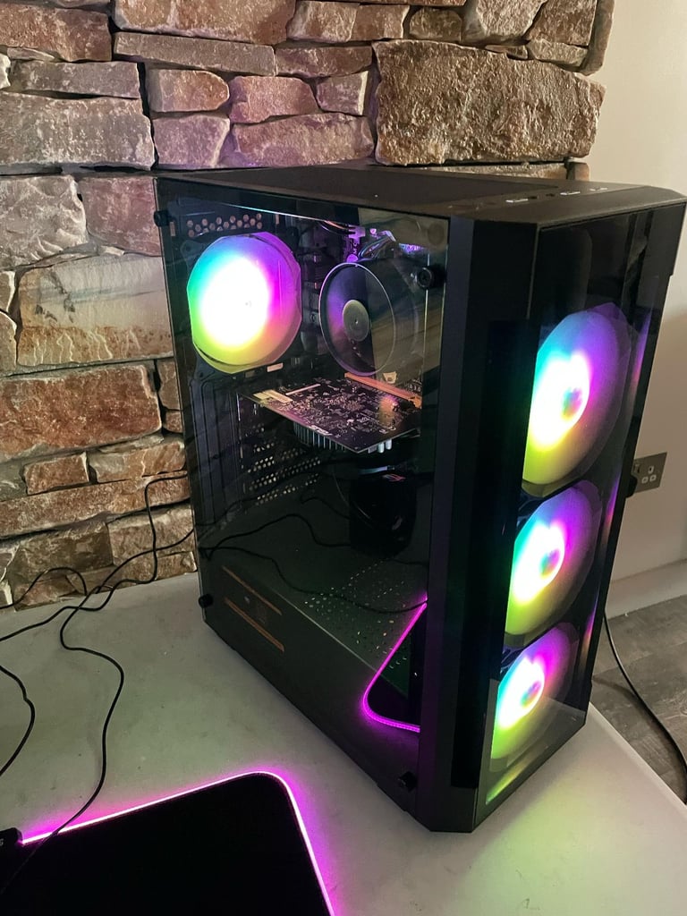 New Gaming PC Full Setup Core i7 4.0GHz QuadCore Dedicated NVIDIA Geforce Graphics SSD HD Monitor