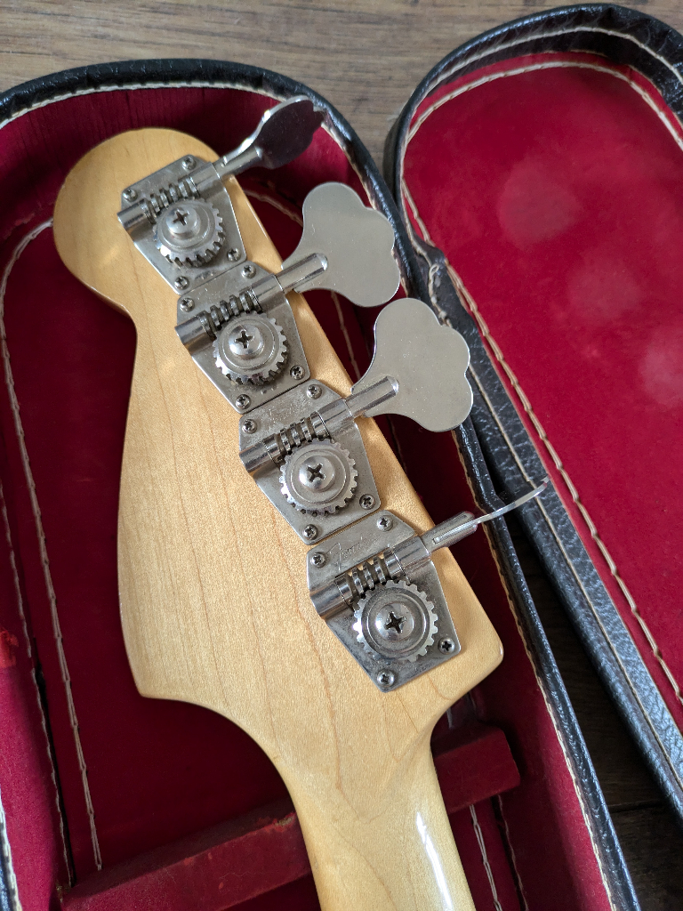 American Fender music master bass 