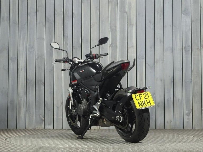 2021 21 TRIUMPH TRIDENT 660