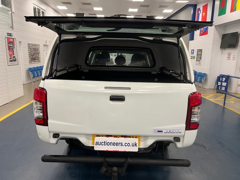 2020 Mitsubishi L200 4LIFE 2.3DI-D 150PS 4X4 DOUBLE CAB PICK UP C/W REAR PRO TOP (EURO 6) PICK UP...