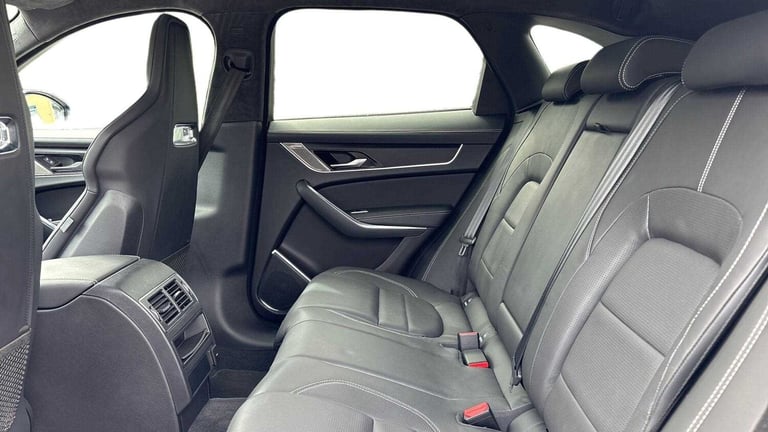 2023 Jaguar F-Pace 2.0 D200 R-Dynamic HSE Black 5dr Auto AWD ESTATE DIESEL Automatic
