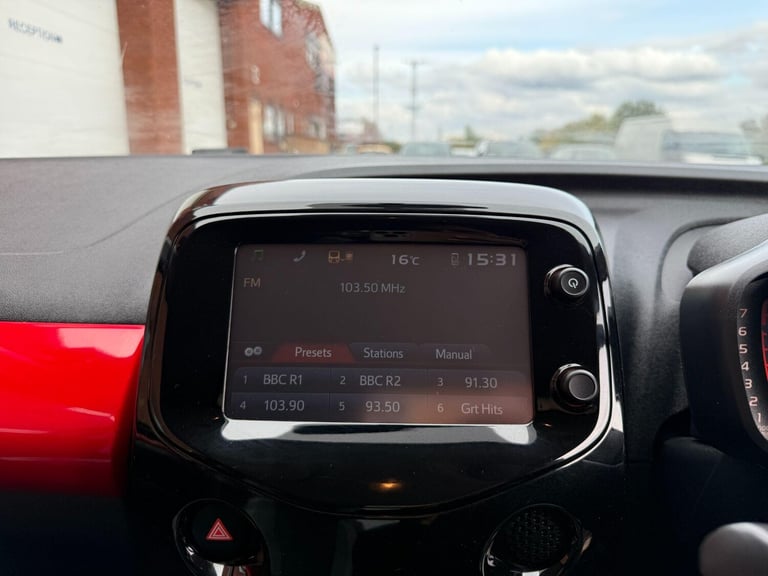 2017 Toyota AYGO 1.0 VVT-i x-style Euro 6 5dr HATCHBACK Petrol Manual