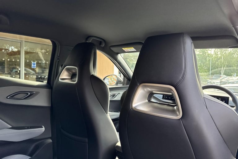 2025 BYD Dolphin 43.2kWh Comfort Hatchback 5dr Electric Auto (154 ps) HATCHBACK Electric Automatic