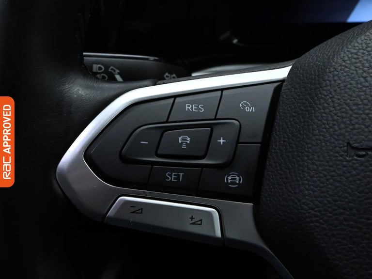 2021 Volkswagen Golf 1.5 TSI Life Hatchback 5dr Petrol Manual Euro 6 (s/s) (130 ps) Hatchback PET...