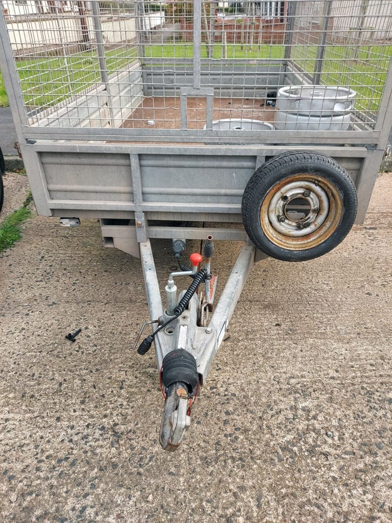 Trailer 10ft by 5ft
