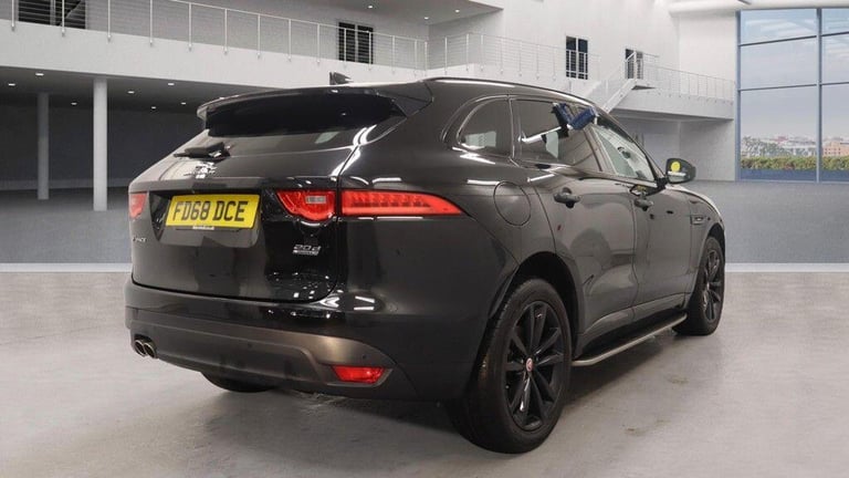  Jaguar F-Pace 2.0 D180 R-Sport Auto AWD Euro 6 (s/s) 5dr Diesel Automatic