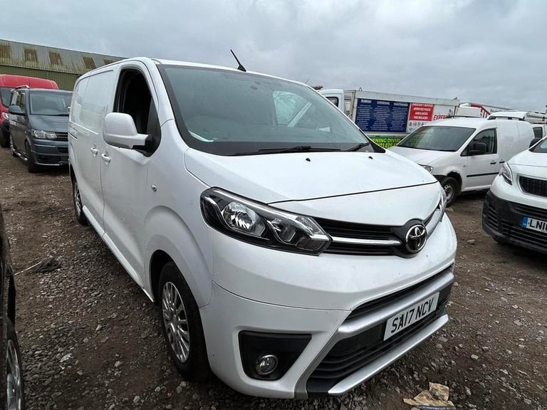 2017 Toyota ProAce 2.0D 120 Comfort Van PANEL VAN DIESEL Manual