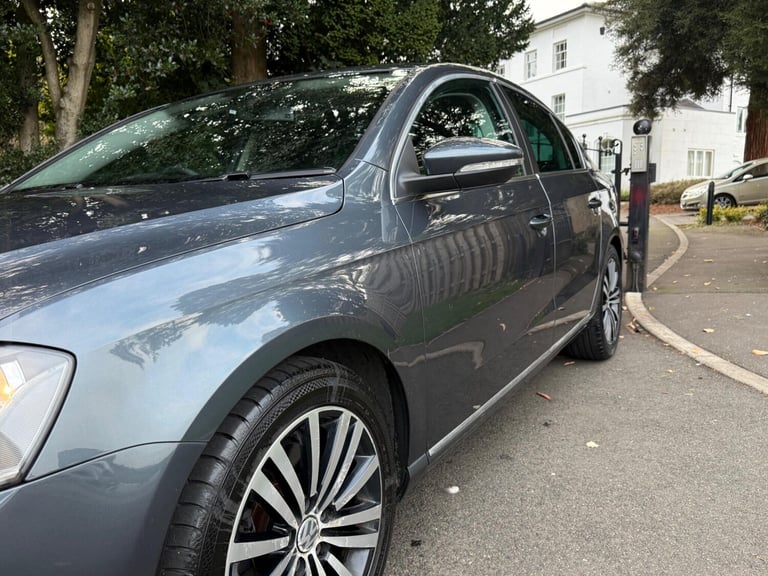2012 Volkswagen Passat 2.0 TDI Bluemotion Tech Sport 4dr DSG SALOON DIESEL Automatic