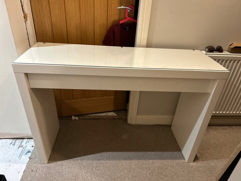 image for IKEA malm dressing table and glass top 