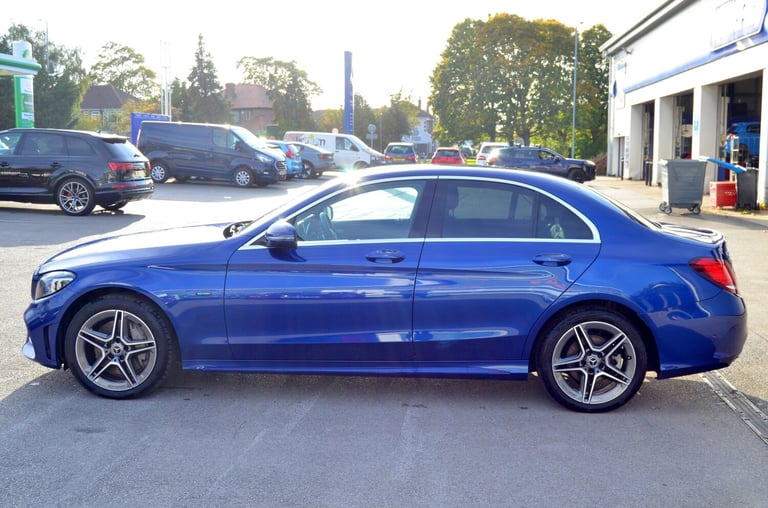 2020 Mercedes-Benz C Class C300e AMG Line Edition 4dr 9G-Tronic SALOON Petrol Parallel Phev Autom...