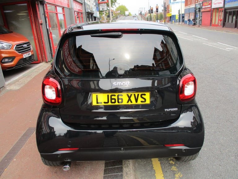 2016 smart fortwo 0.9 Turbo Black Edition 2dr Auto COUPE PETROL Automatic