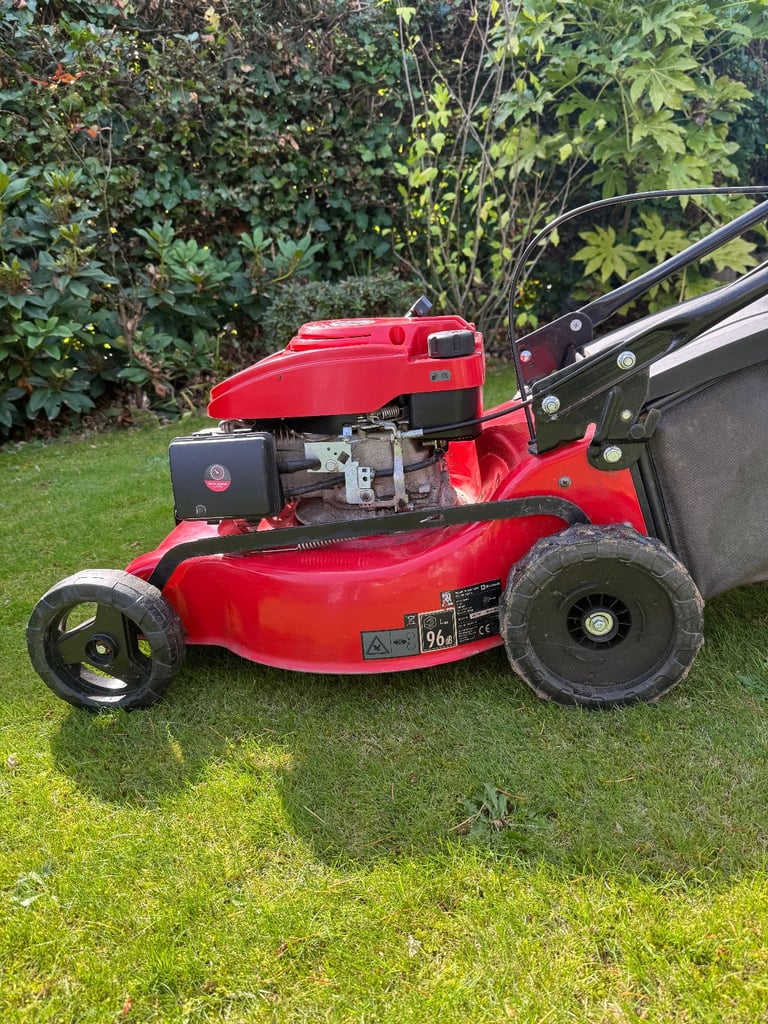 Einhell Lawnmower Petrol Self Propelled 46cm Rotary 4-Stroke 2000W 50L Grass Box