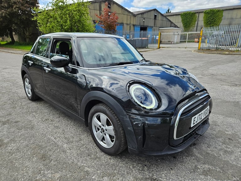 2022 72 MINI Hatchback 1.5 Cooper Classic 5dr Auto Black Damaged Salvage