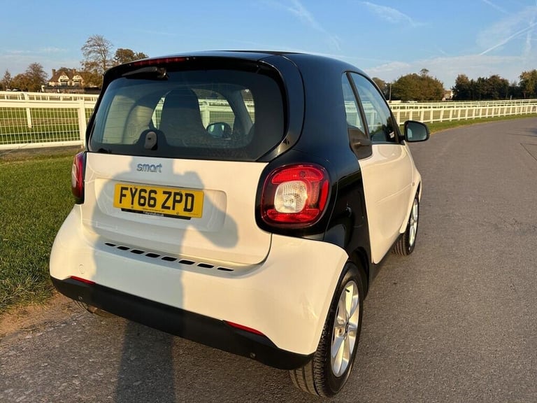 2016 smart fortwo 1.0 Passion 2dr Auto COUPE Petrol Automatic