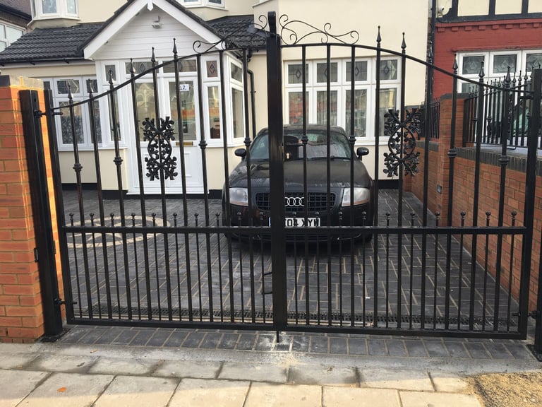 Stairs, Structural Steel & Driveway Swing Gates in London