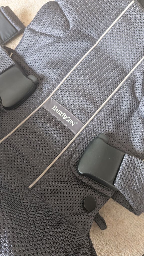 Babybjorn One Mesh Carrier 