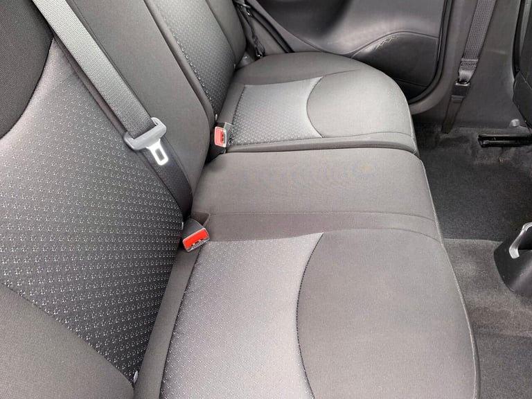 2015 Vauxhall Viva 1.0 SE 5dr [A/C] HATCHBACK PETROL Manual