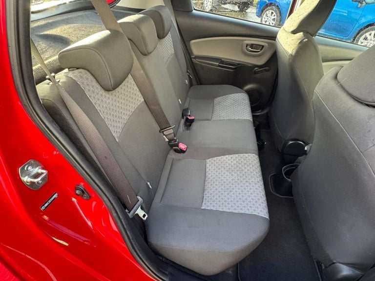 2015 65 TOYOTA YARIS 1.4 D-4D ICON HATCHBACK 5DR DIESEL MANUAL EURO 6 (90 PS) DI