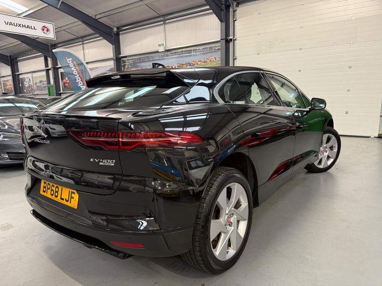 2018 Jaguar I-Pace 400 90kWh SE Auto 4WD 5dr HATCHBACK Electric Automatic