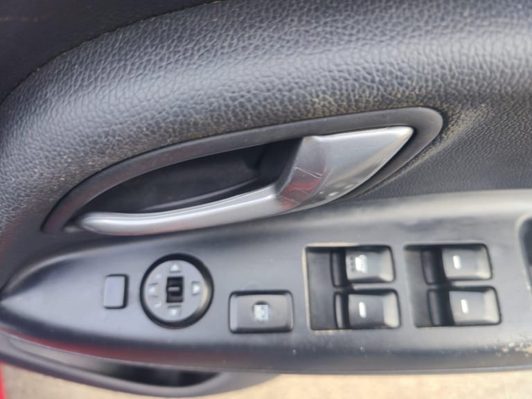 2013 Kia Rio 1.4 CRDi 2 EcoDynamics 5dr HATCHBACK DIESEL Manual
