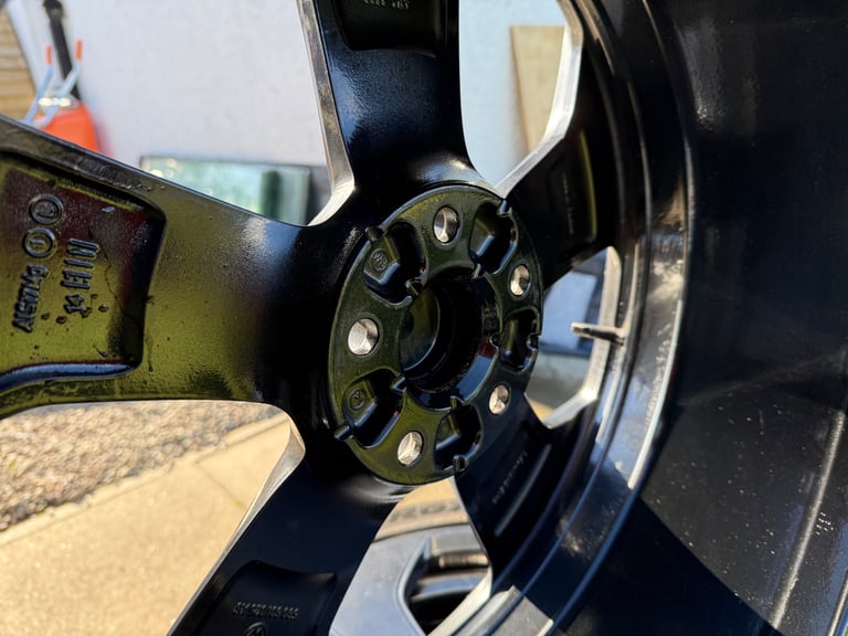 Golf GTI 18inch alloy wheels & Tyres