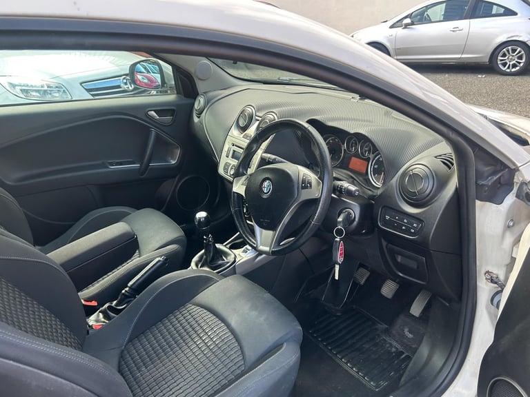 2010 Alfa Romeo MiTo 1.6 JTDM Veloce Euro 4 3dr HATCHBACK Diesel Manual