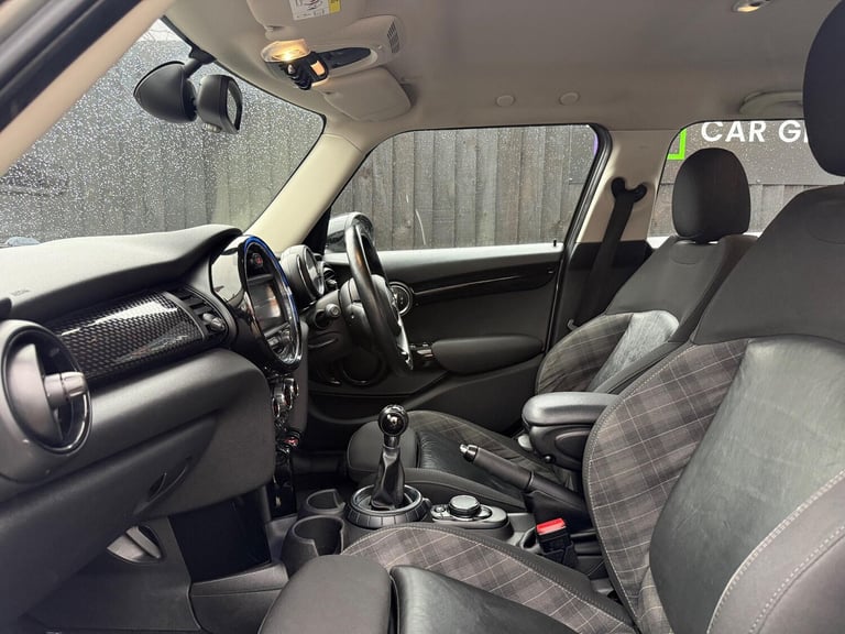 2016 MINI Hatch 2.0 Cooper SD Euro 6 (s/s) 5dr HATCHBACK Diesel Manual