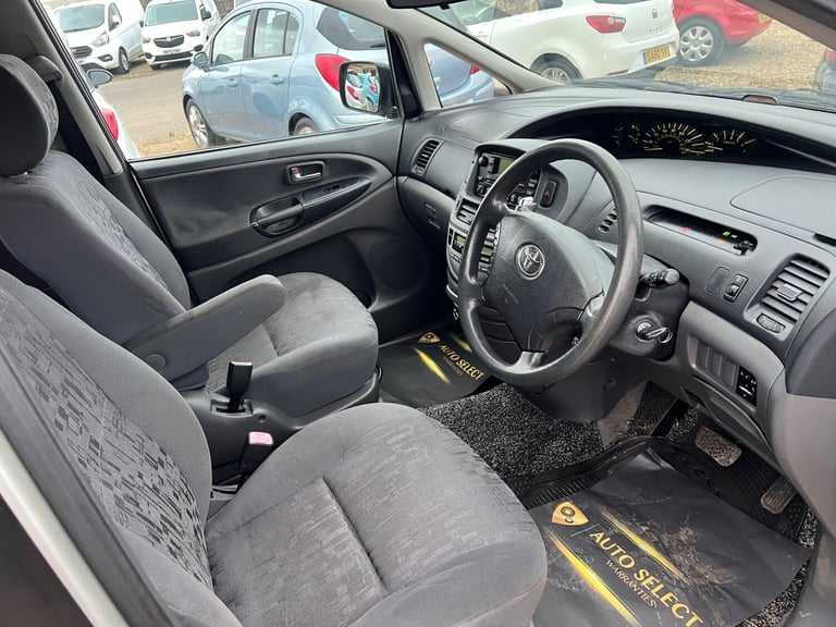 2004 Toyota Previa 2.4 VVTi T Spirit 7 seats 5dr Auto MPV PETROL Automatic