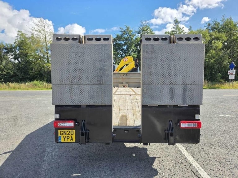 2020 Volvo FM430 8X4 27ft Beavertail/ Flat